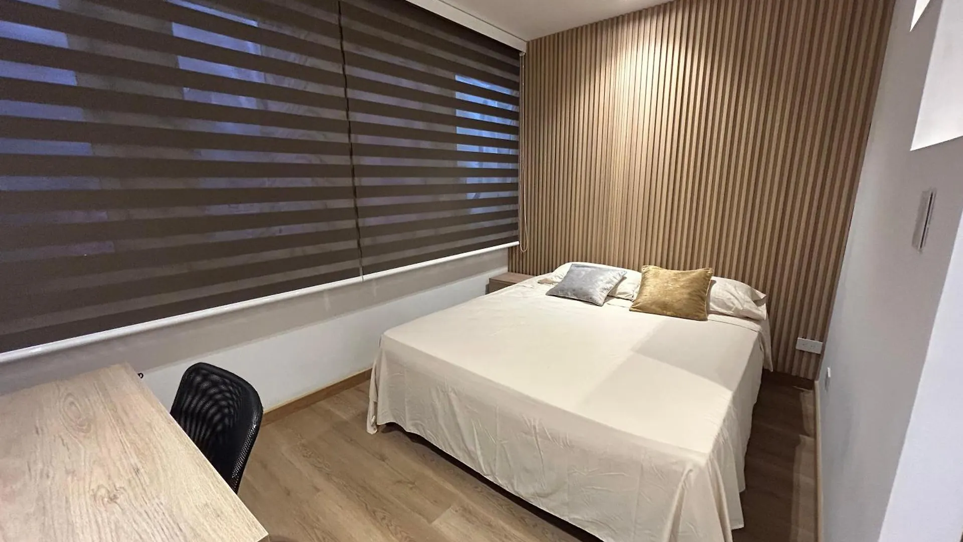 Lejlighed Lujoso Apartamento A Pasos Del Metro De Medellín Colombia